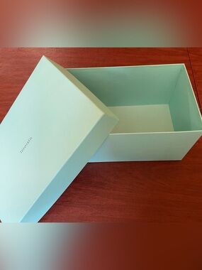 Tiffany & Co. Original Blue Box with Lid